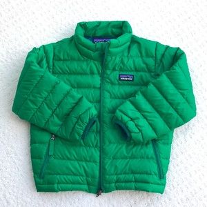 Patagonia 3T green down sweater